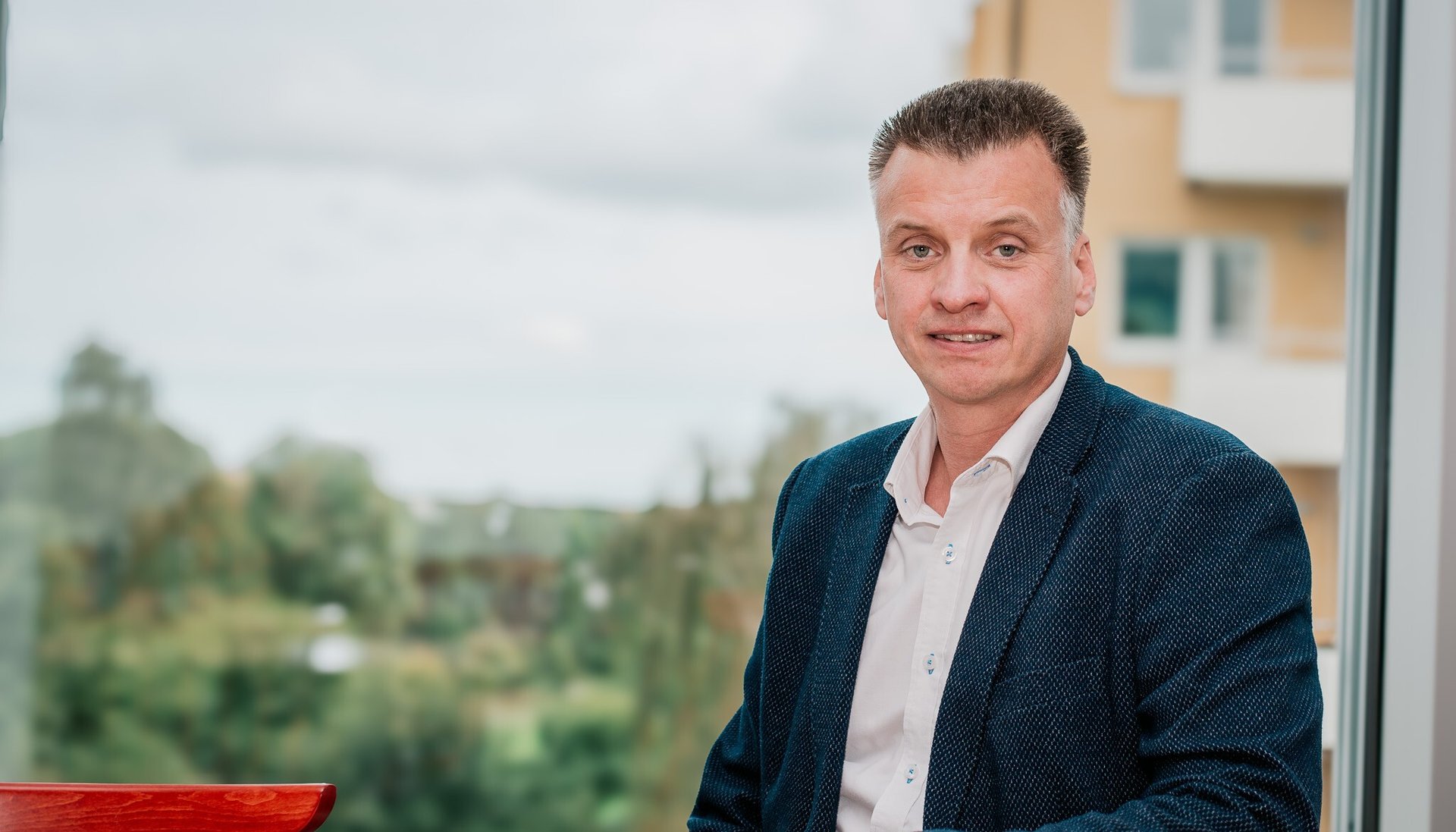 <span id="hs_cos_wrapper_name" class="hs_cos_wrapper hs_cos_wrapper_meta_field hs_cos_wrapper_type_text" style="" data-hs-cos-general-type="meta_field" data-hs-cos-type="text" >10 år på Ebab – ett samtal med Robert Olsson</span>